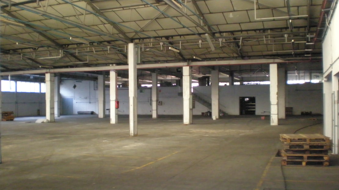 NAVE EN LEGANES 2