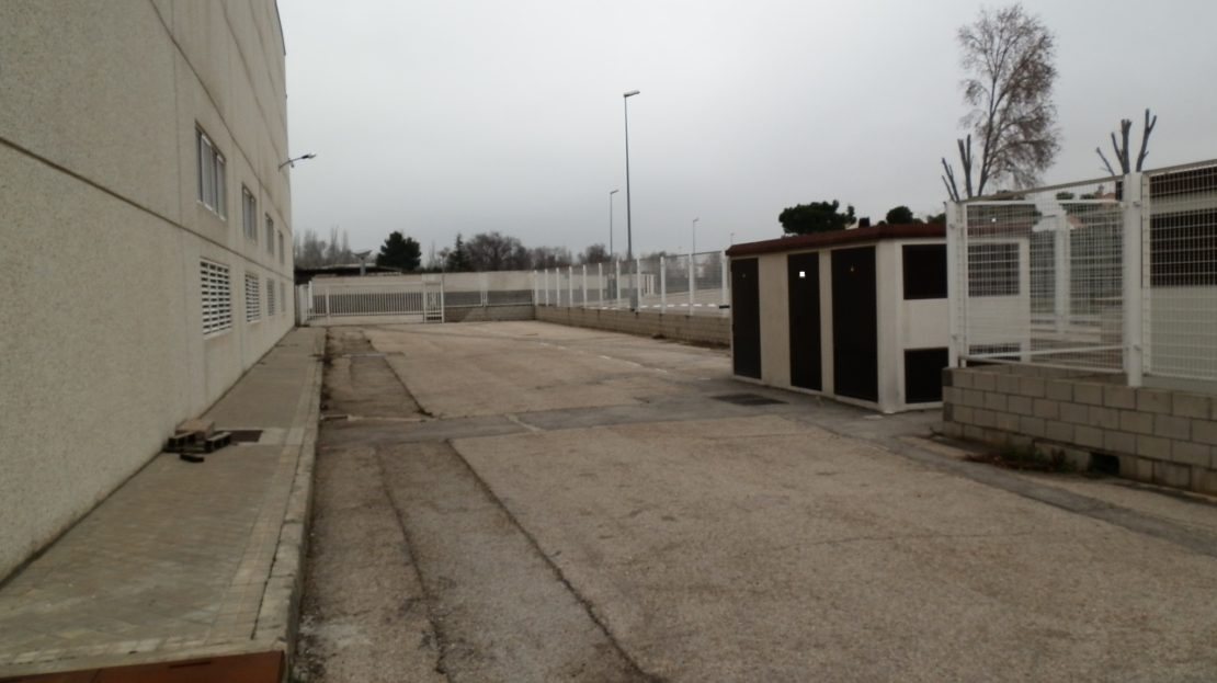 nave en venta en alcala de henares 1