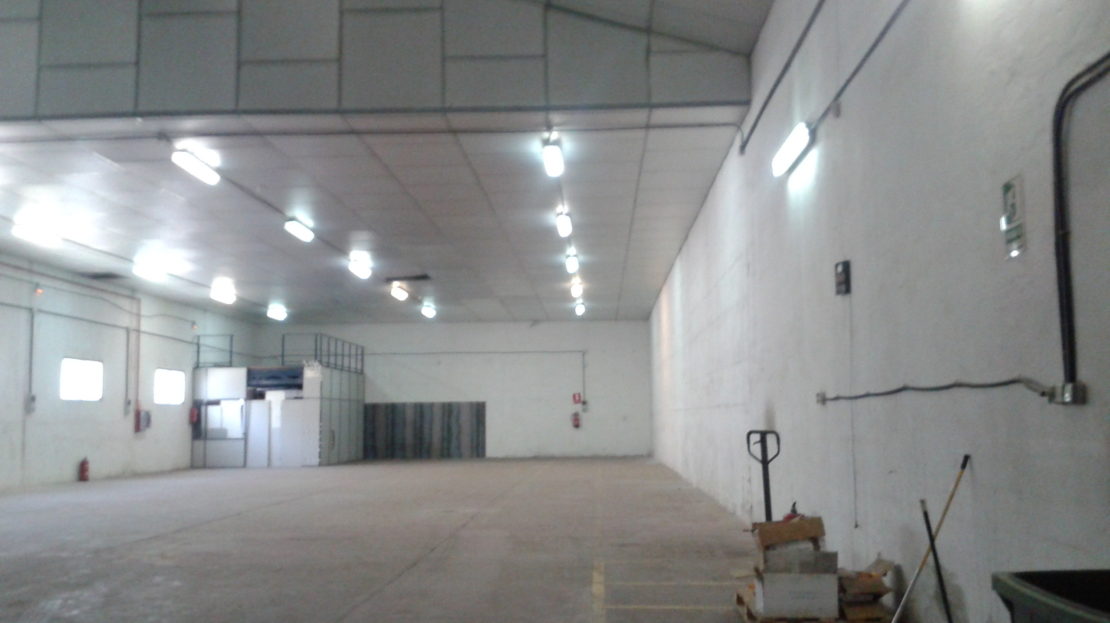 nave en venta en coslada 3