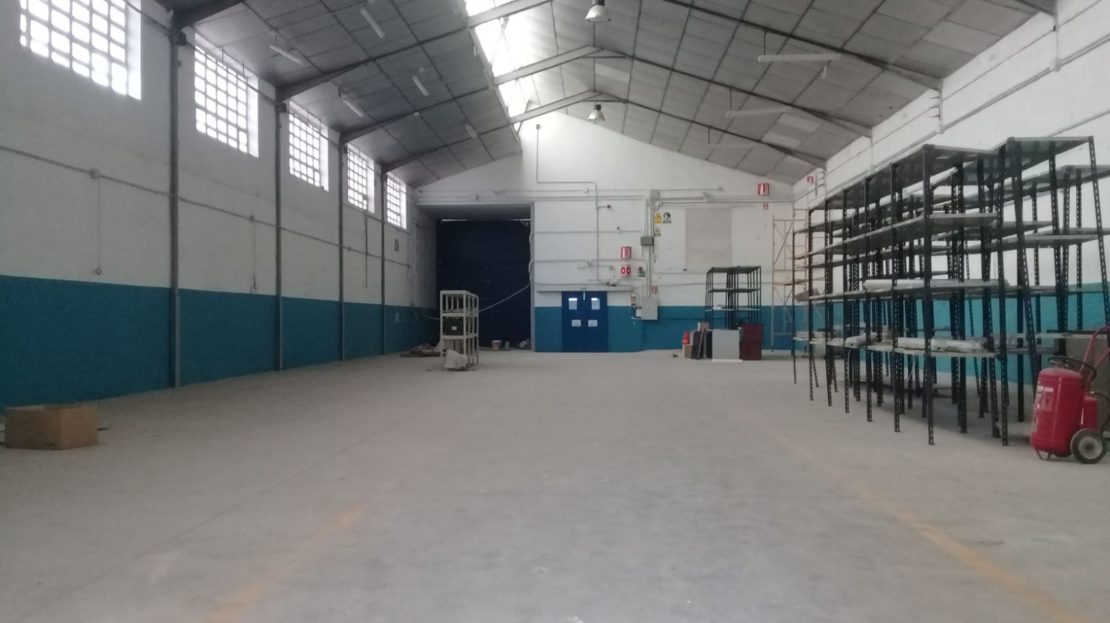 Nave en San Fernando de Henares 111