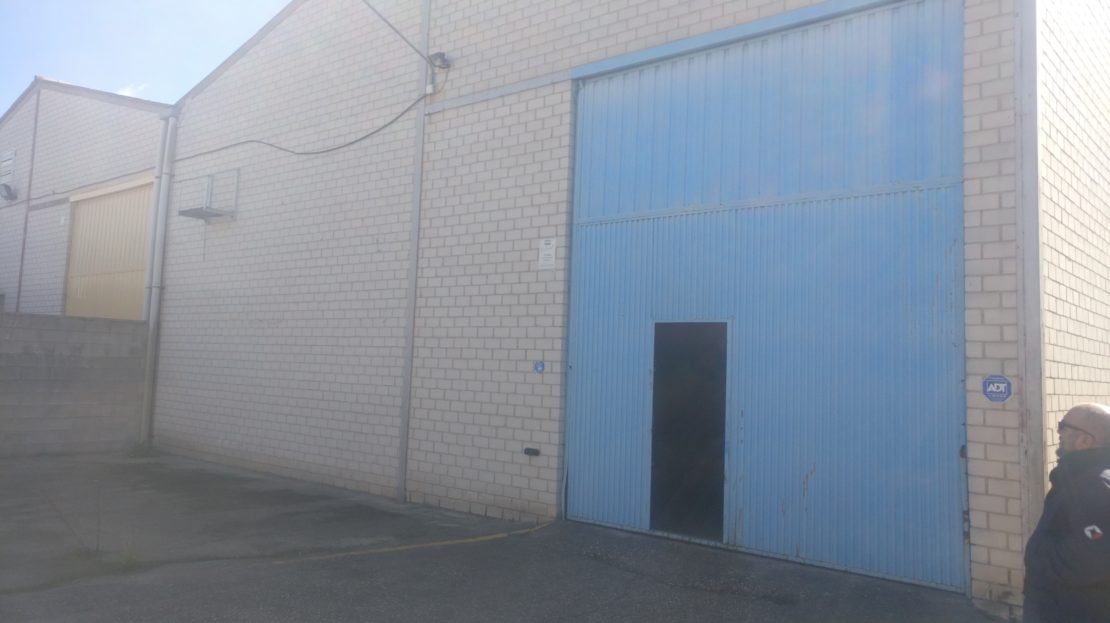 nave en alquiler con patio en madrid