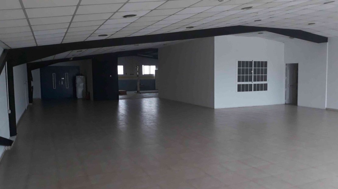 NAVE VENTA PARLA 4