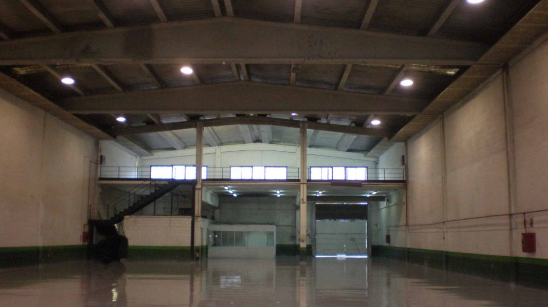 nave en venta en alcala 2