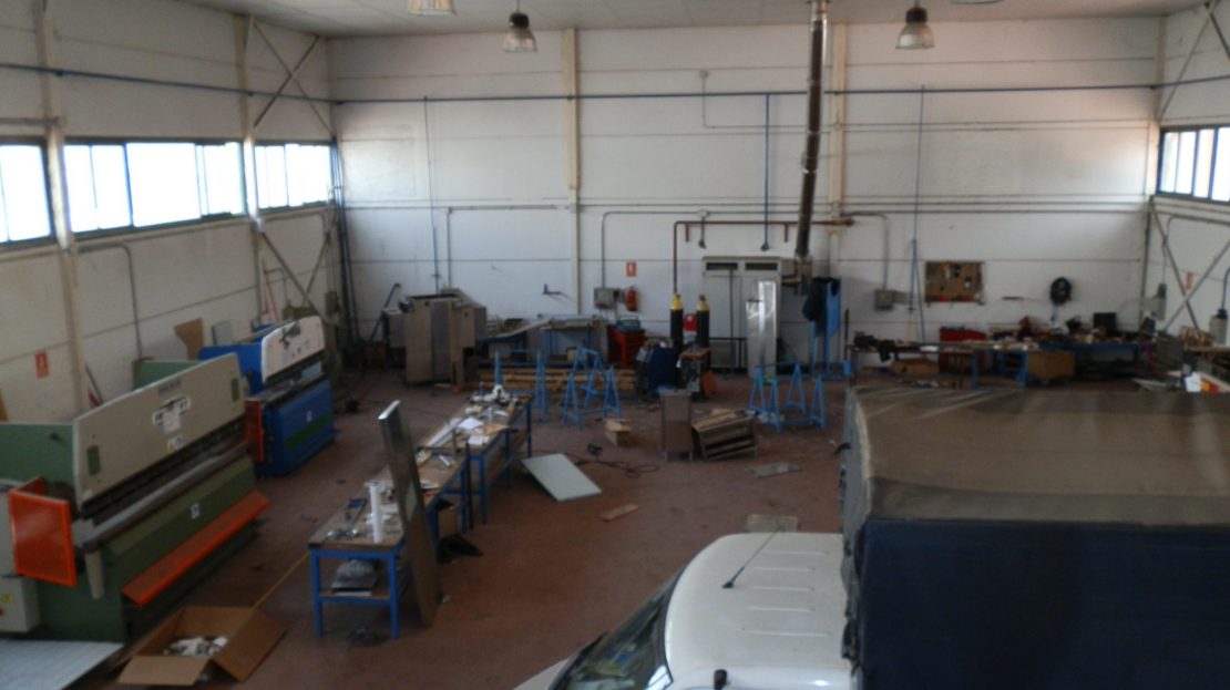 nave en venta en humanes 02