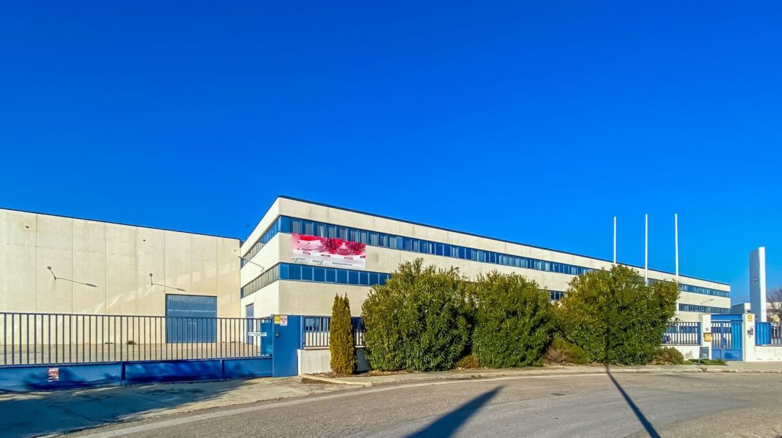 Nave en venta en Alcalá de Henares