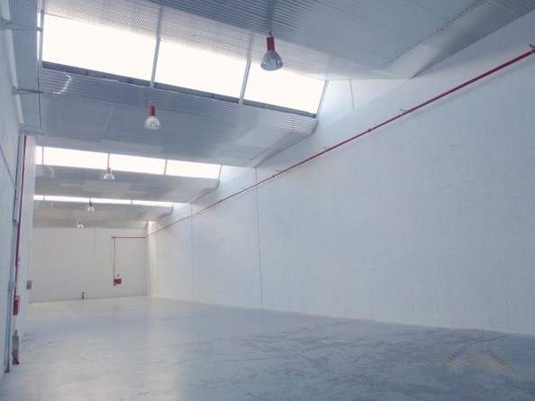 Naves venta alquiler San Agustín de Guadalix4 2 4