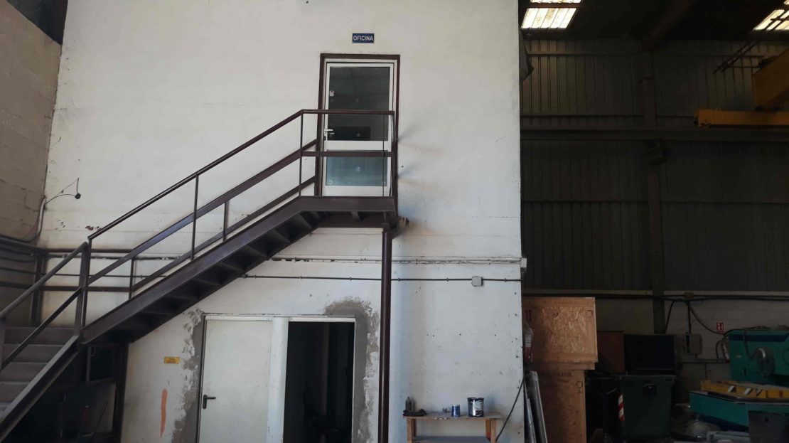 NAVE EN ALQUILER EN VELILLA 204