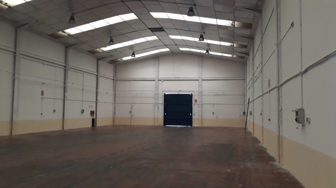 NAVE EN SAN FERNANDO 2