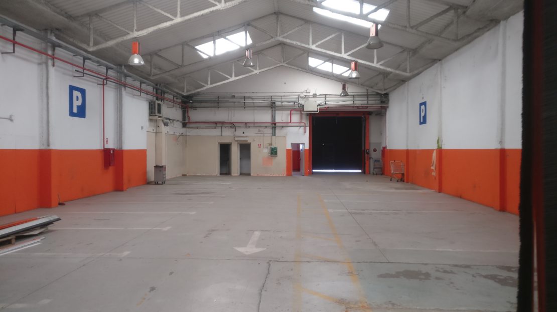 parking nave en madrid