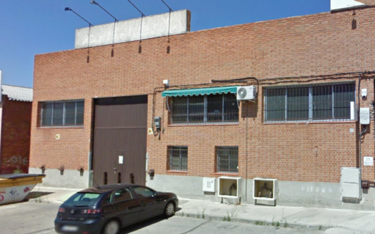 NAVE EN FUENLABRADA 001