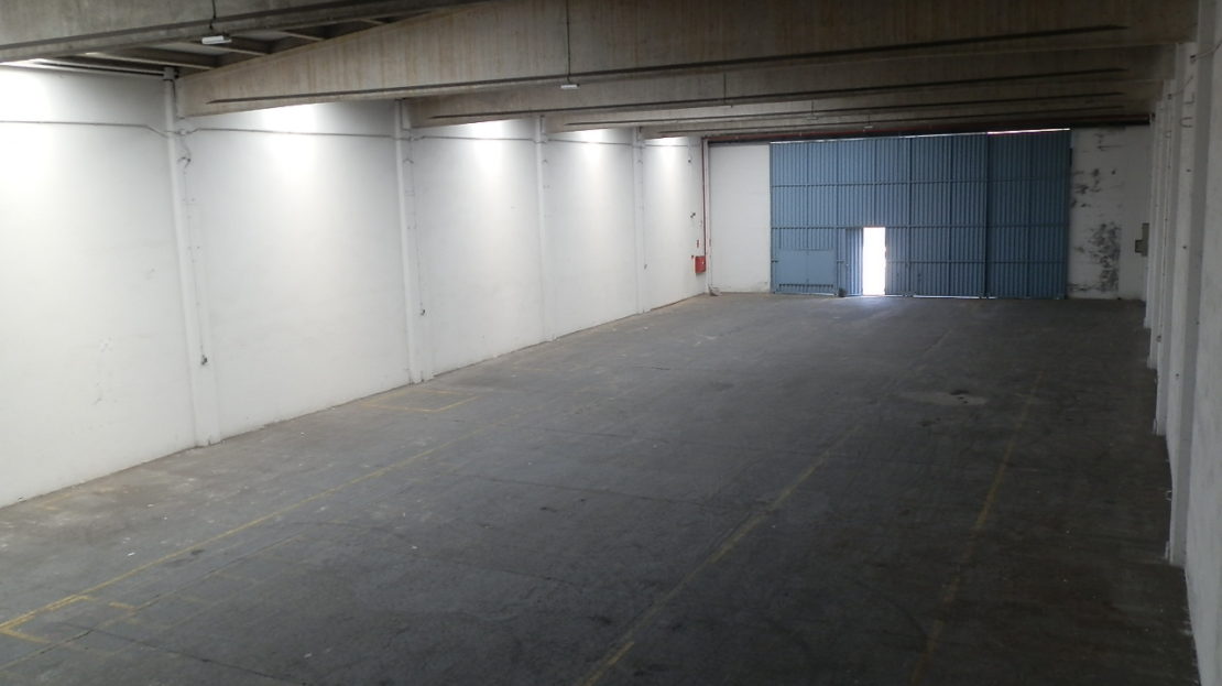 Nave en Alcala 1001