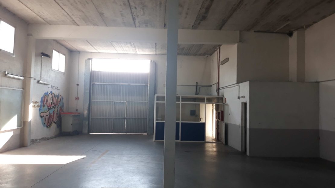 Nave Villaverde 02